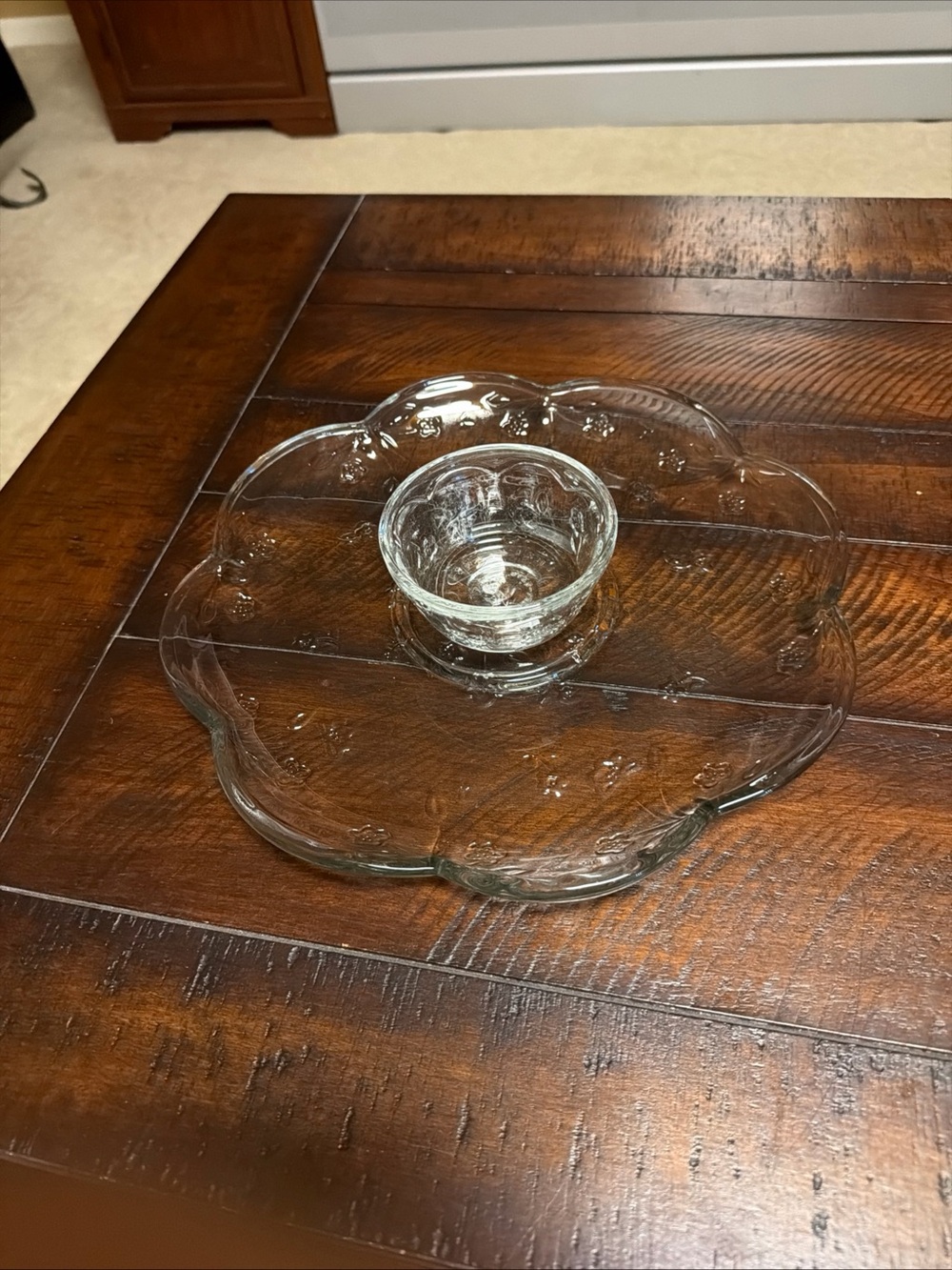 Anchor Hocking Savannah 12" Veggie Tray with Dip Bowl New